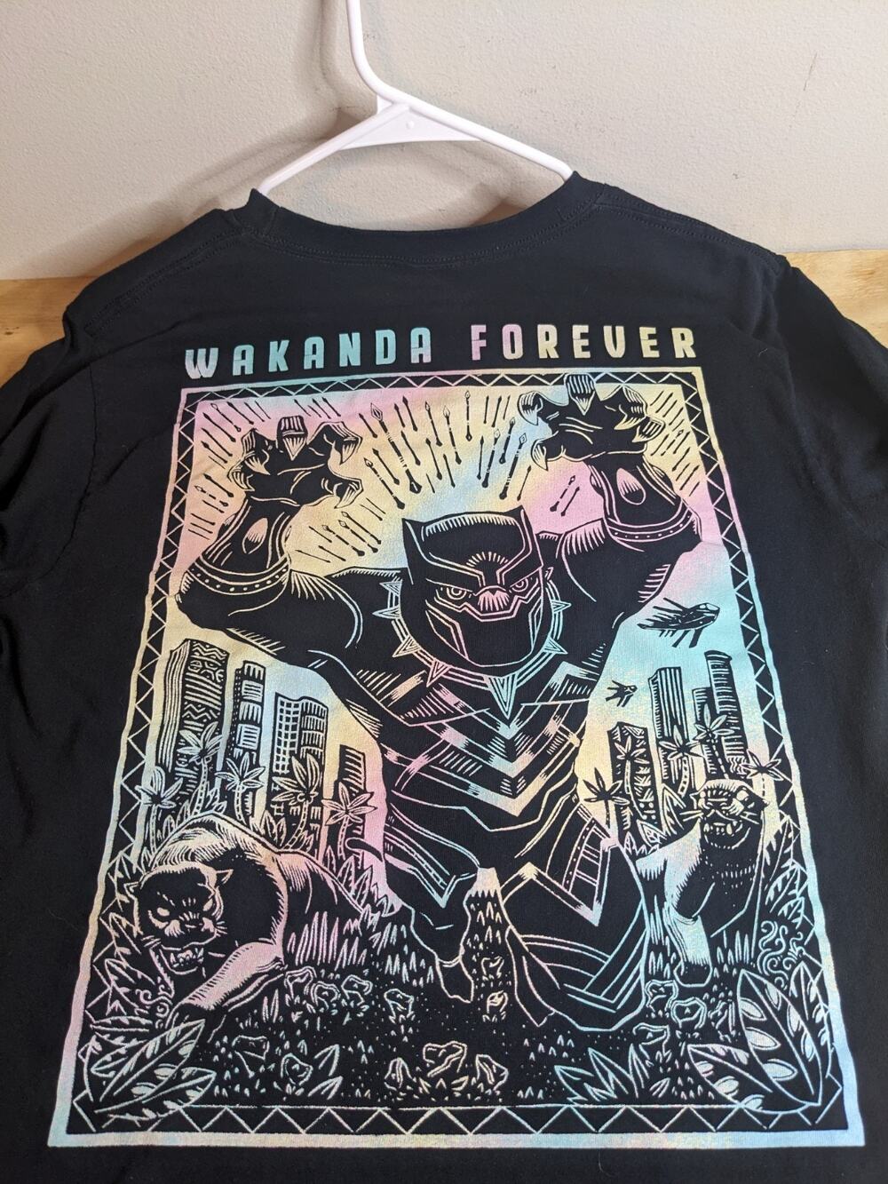 Marvel Black Panther Wakanda Forever T Shirt Adult MEDIUM Black Long Sleeve Mens